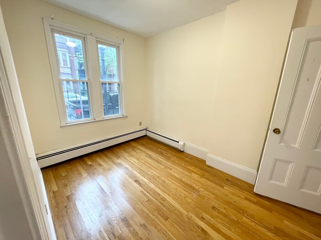 Photo - 16 Greenwich St Unit 1