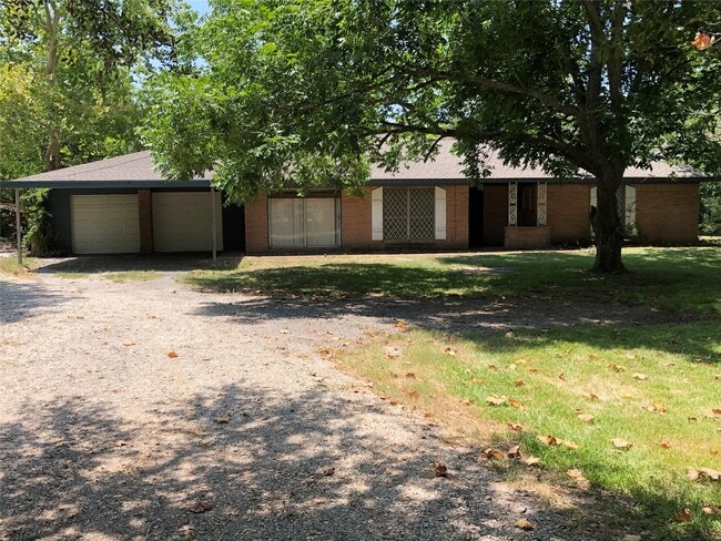 Photo - 1902 County Rd 56