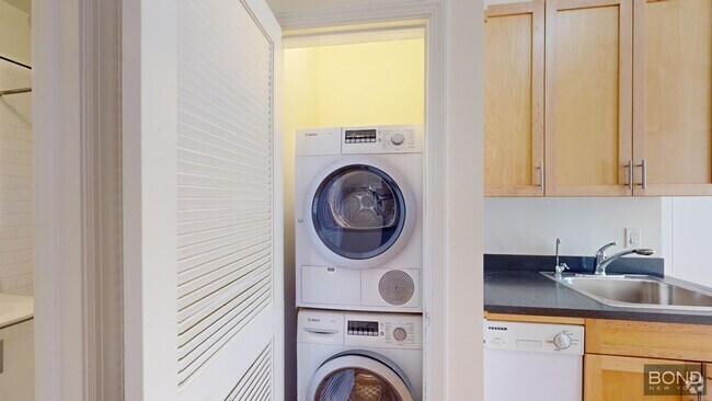 Building Photo - 117 E 89th St Unit 3A Rental