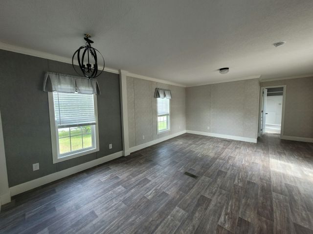 Photo - 1830 Daffodil Ave