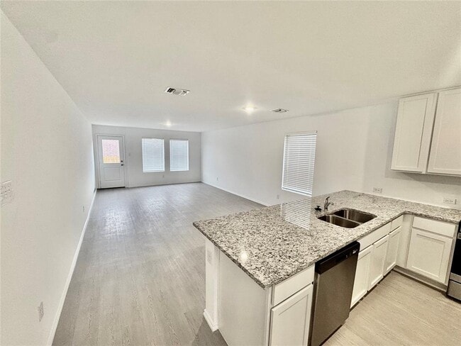 Photo - 3305 NW 148th St