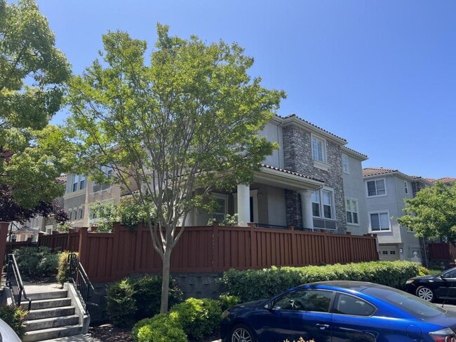 Photo - 324 Vista Roma Way Townhome