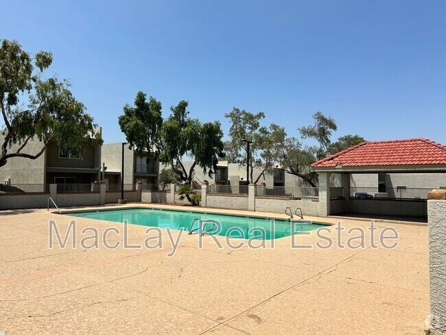 Building Photo - 2801 E Monte Cristo Ave Unit #102 Rental