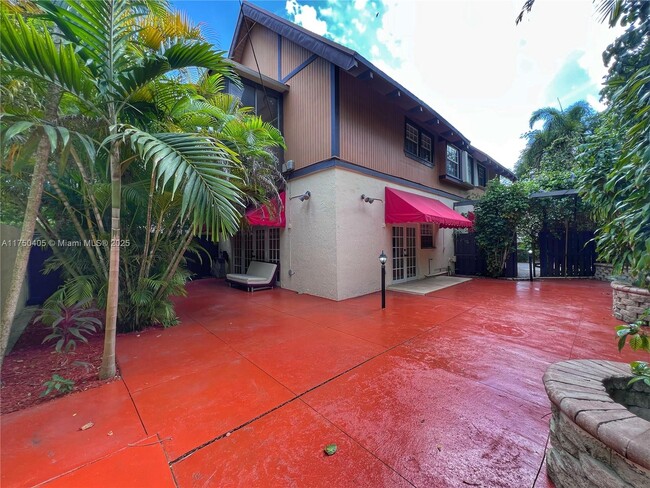 Photo - 1890 Brickell Ave Townhome