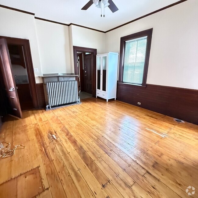 Building Photo - 84 Ellery St Unit 2 Rental