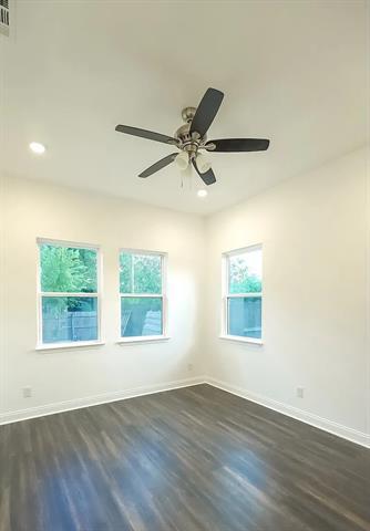 Photo - 116 Willow Ln