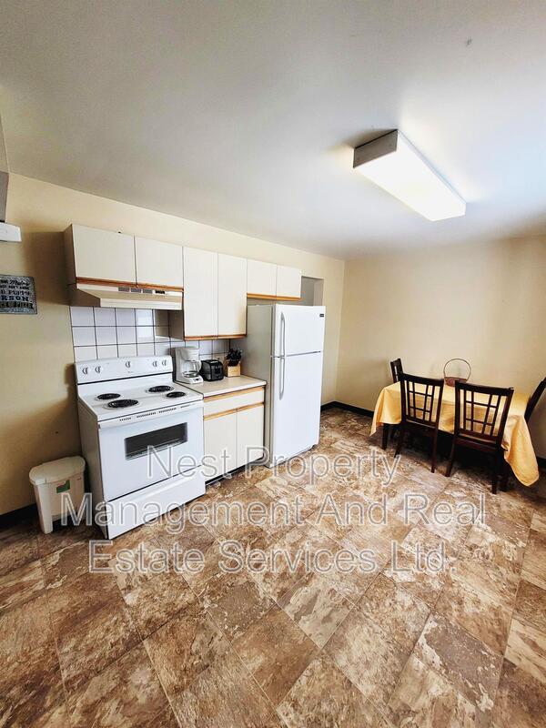 Photo - 54 Little Wedeene St