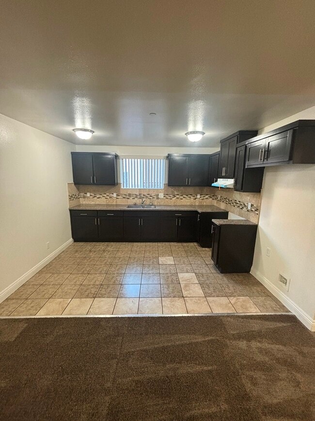 Photo - 430 E 118th St