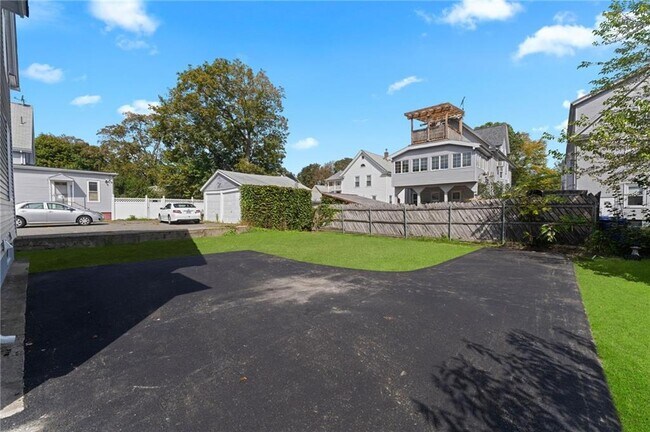 Photo - 301 Glenwood Ave