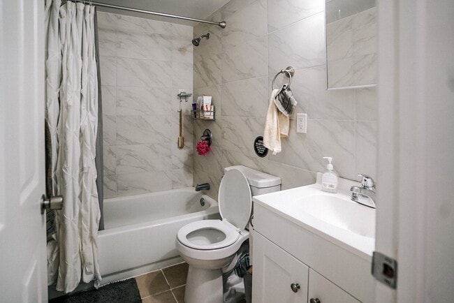 Photo - 4055 Spruce St