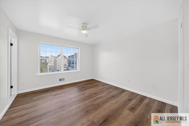 Photo - 19 Harris St