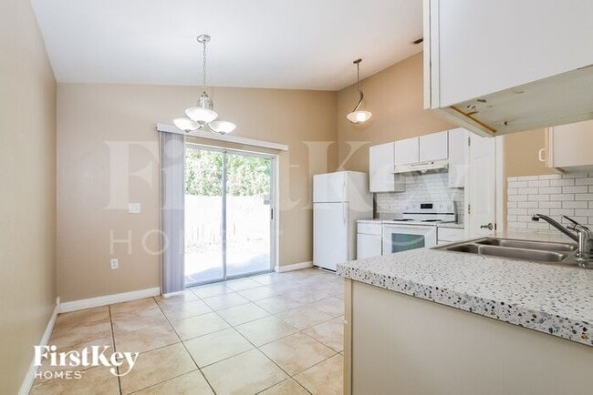 Photo - 100 Gleason Cove