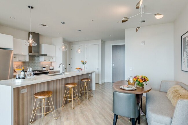 Photo - 1918 Olive St Unit 451.26