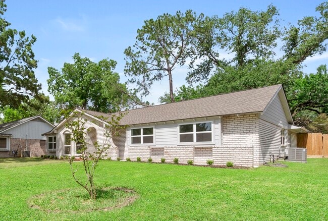 Photo - 2610 Moss Hill Dr