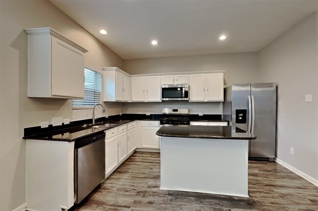 Photo - 20750 Pine Rain Ct