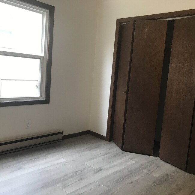 Photo - 2 Bedrooms, 1 Bathroom Northside Apartment... Unit 1