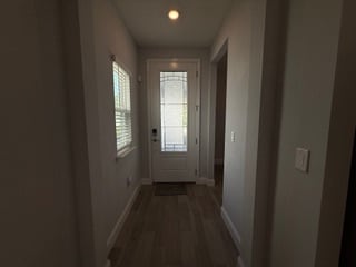 Photo - 195 Clifton Bay Lp