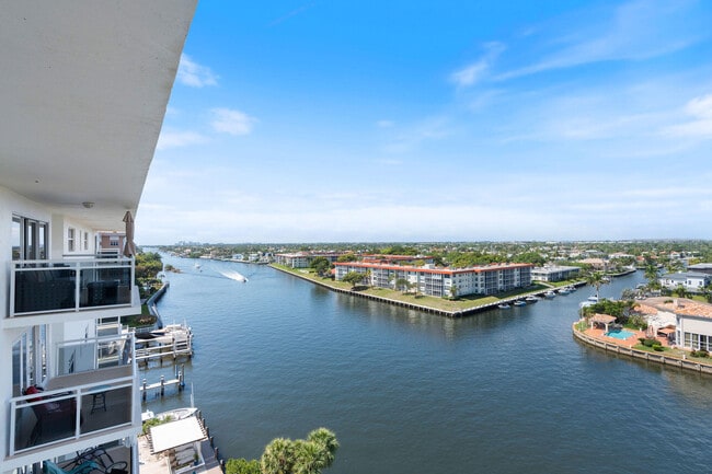 Photo - 1160 Hillsboro Mile Unit 904