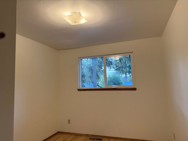 Photo - 18510 3rd Pl NW