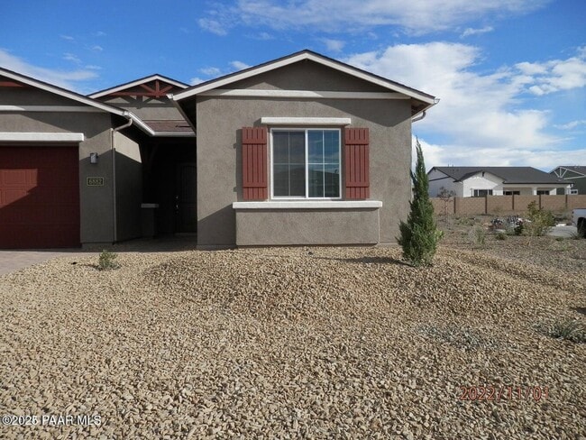 6882 Gables Trl