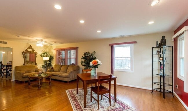 Photo - 5314 Foxboro Ct