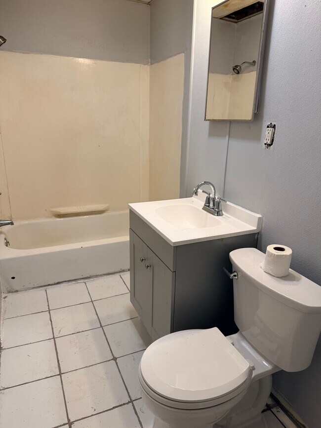 Photo - 3 Blake St Unit 2