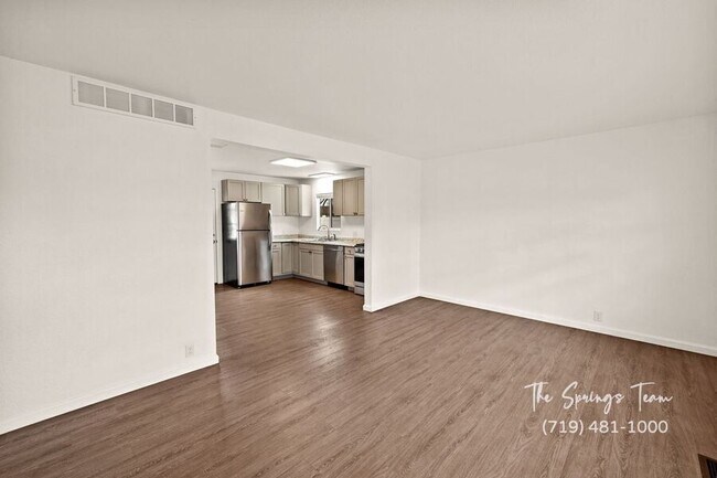 Photo - 1216 Pando Ave