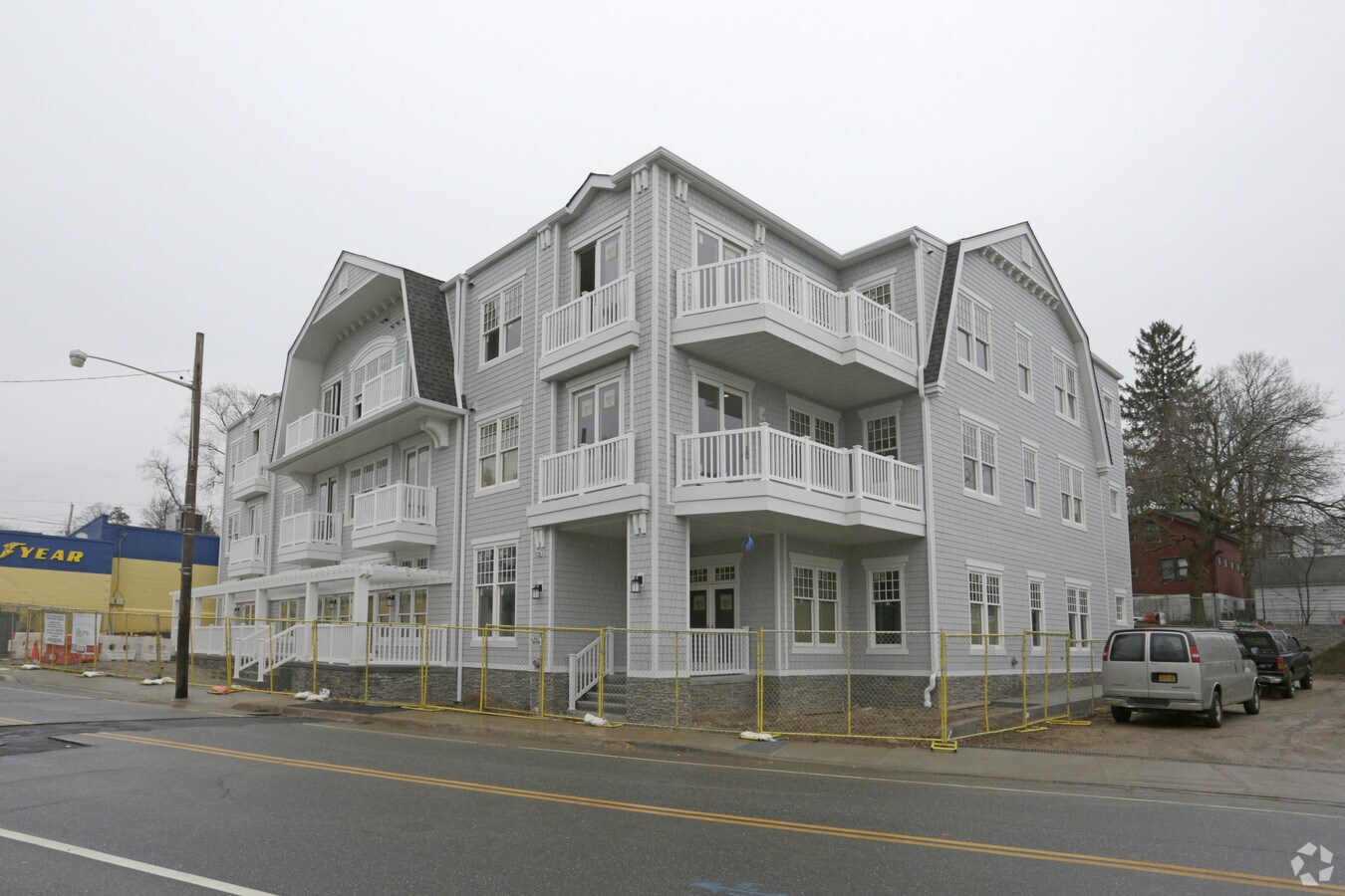 Photo - 322-326 Main St