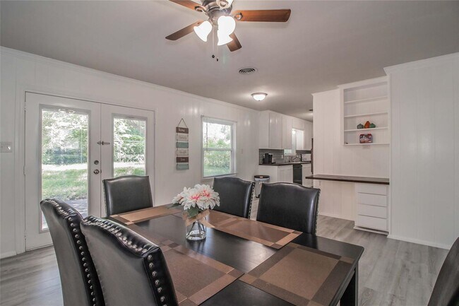 Photo - Beautifully Remodeled 4-Bedroom, 2-Bath Ho...
