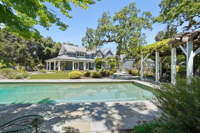 Photo - 42 Camino Por Los Arboles