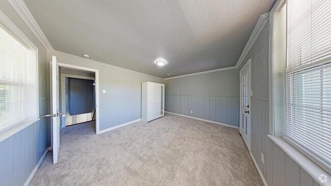 Building Photo - 5720 Trail Lake Dr Unit BEDROOM - w/ Balcony - 719251 Rental