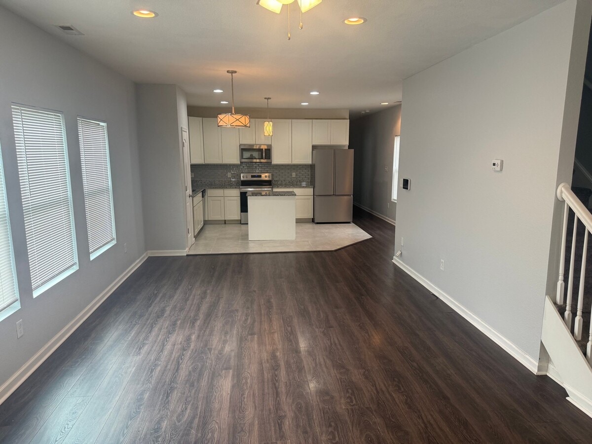 Photo - 2700 Myrtle Ave