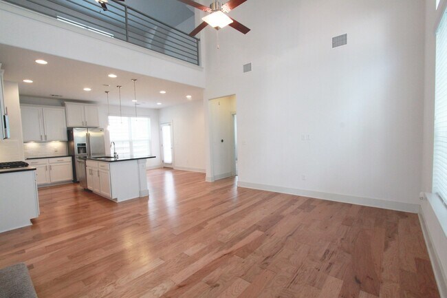 Photo - Beautiful Gated Retreat with Vaulted Ceilings, Loft & Private Deck