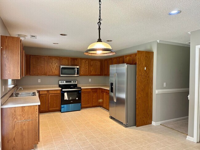 Photo - 5091 Ballantine Dr