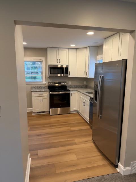 Photo - 2475 Swansea Rd