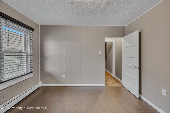 Photo - 413 17th Ave