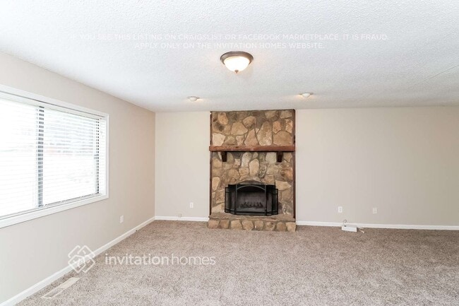 Photo - 4899 Hawk Trail