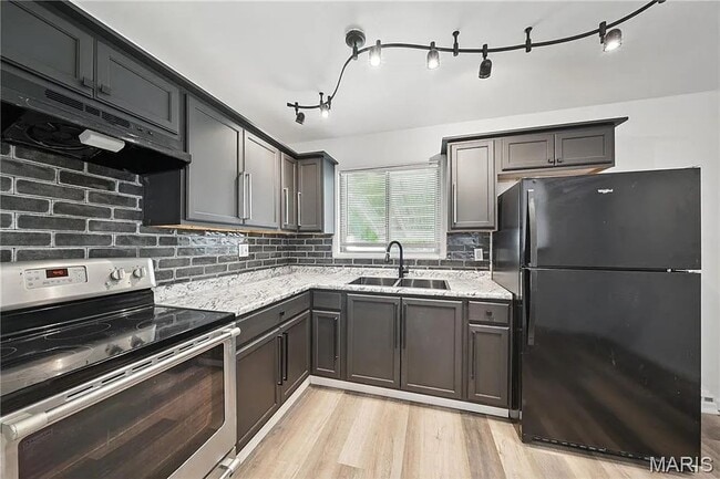 Building Photo - 1137 Scott Ave Rental