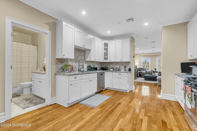 564 Sairs Ave Unit #7