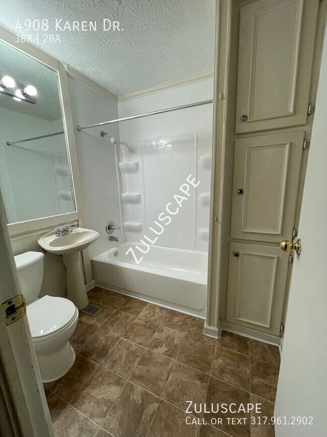 4908 Karen Dr House House Rental in Lawrence, IN