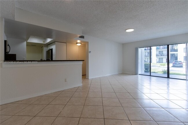 Building Photo - 9200 W Atlantic Blvd Unit 1415 Rental