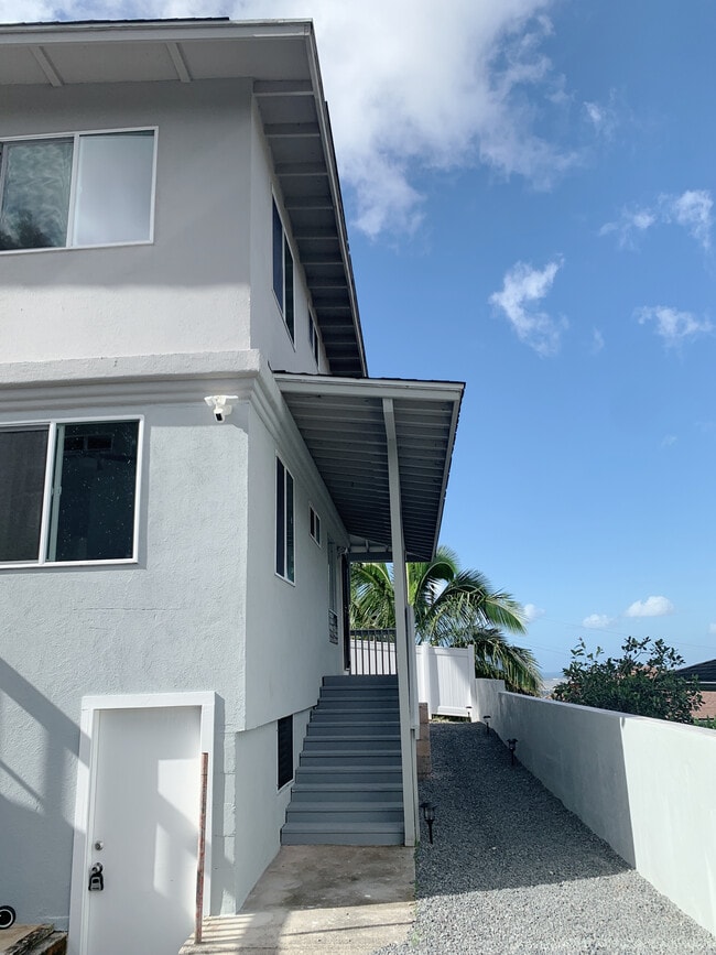 Photo - 1559 Puolani St