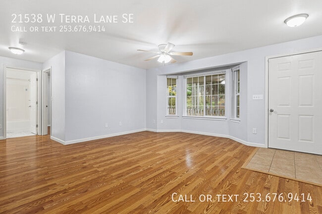 Photo - 21538 W Terra Ln SE