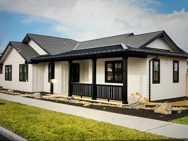 Building Photo - 20524 Aberdeen Ct