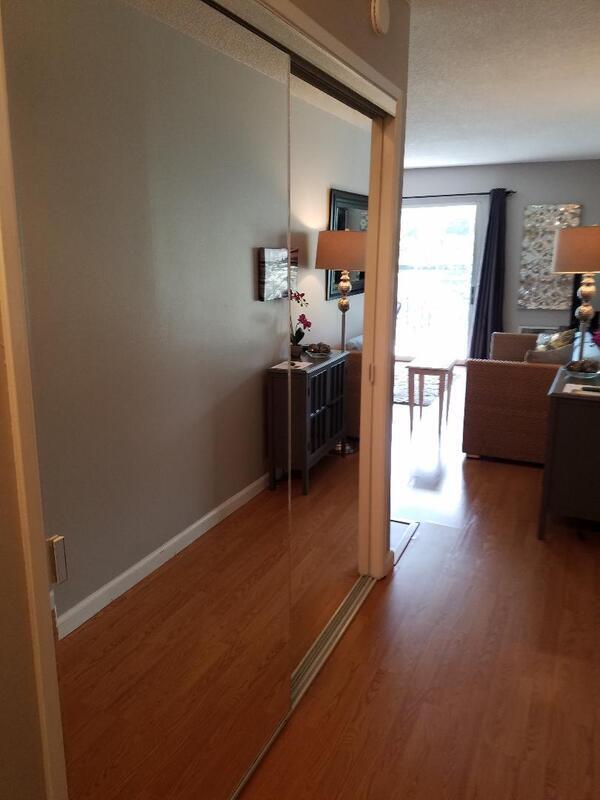 Photo - 355 Kalanianaole St Unit 211