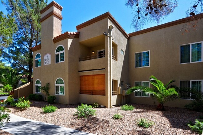 Building Photo - 3145 E Flamingo Rd