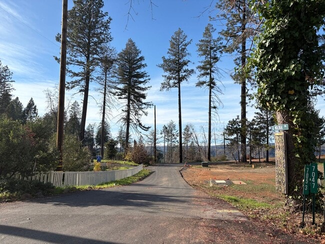 Photo - 7045 Molokai Dr