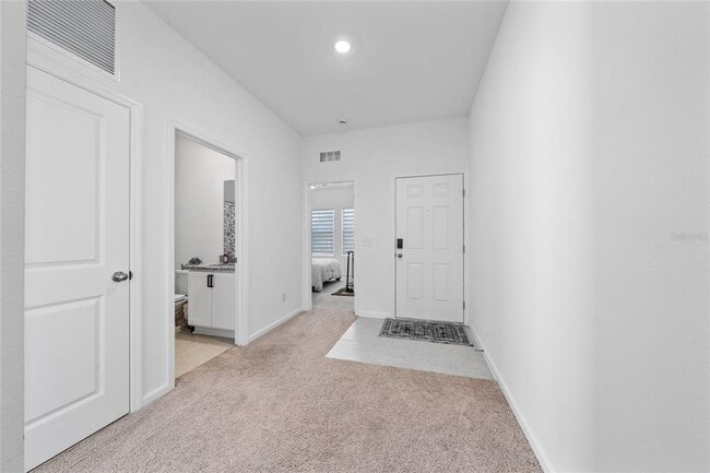 Photo - 1485 Effra Wy