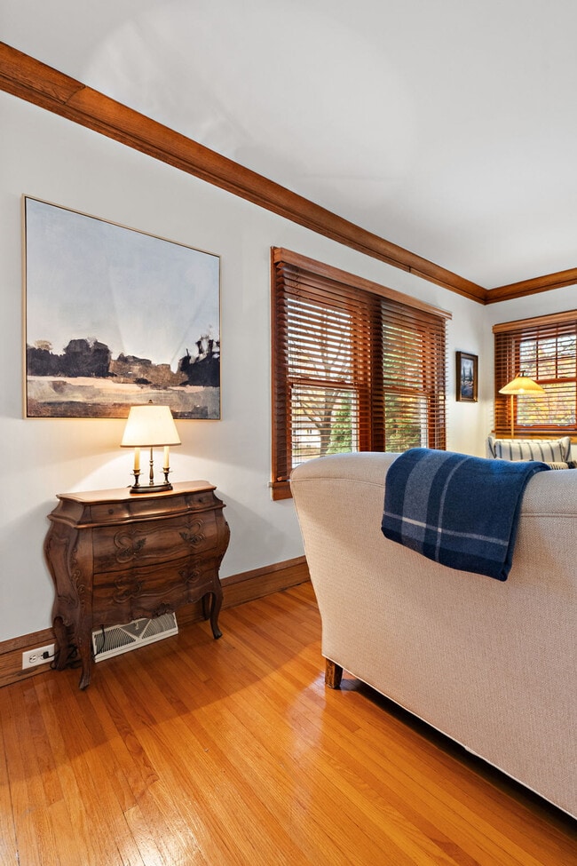 Photo - 5252 Drew Ave S Unit ID1369957P