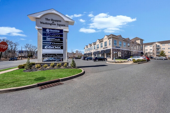 Photo - Washington Square Apartments
